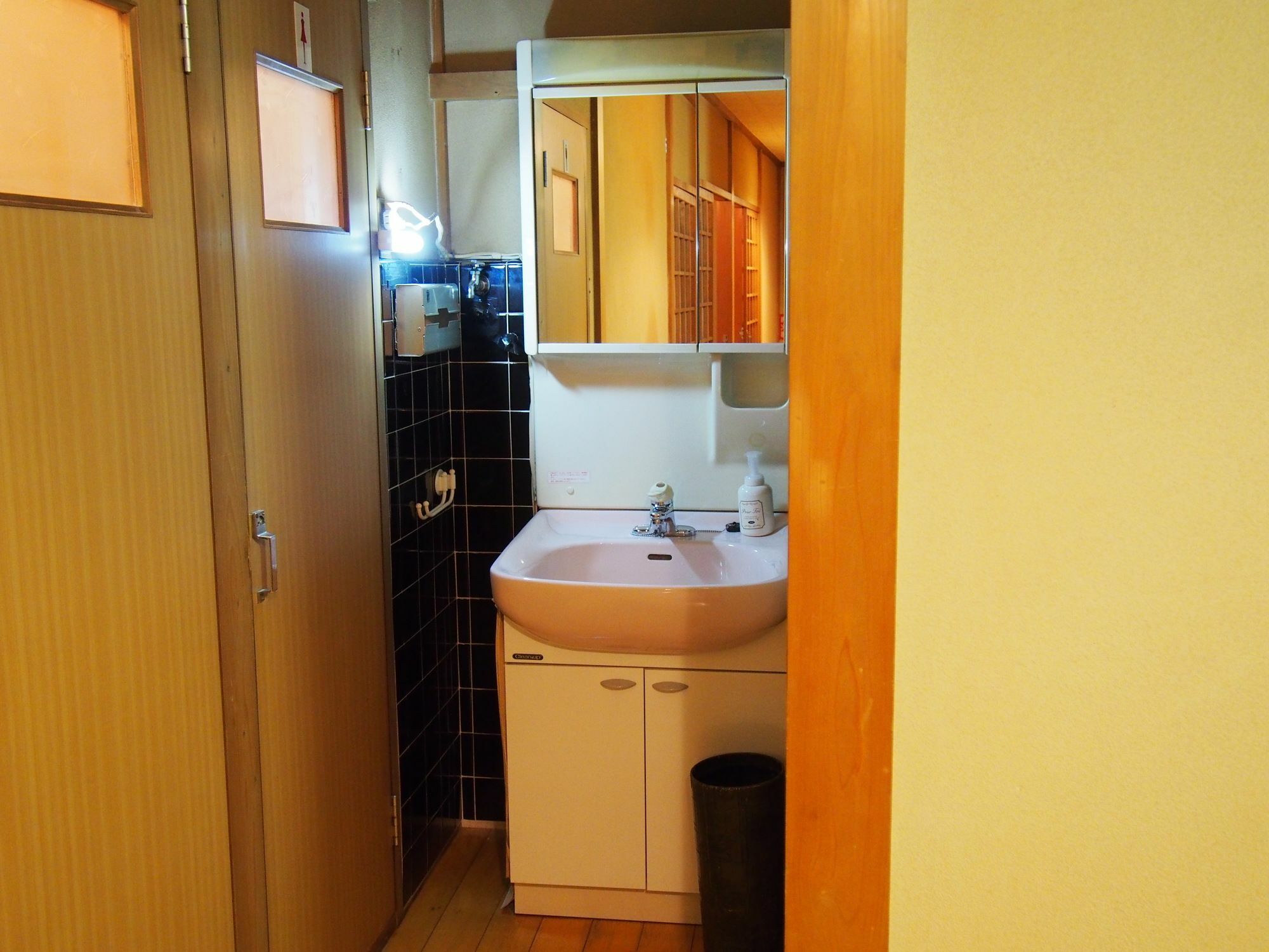 Maika - Renting A Whole House 1日1組限定の一棟貸しの宿 Kyoto Buitenkant foto